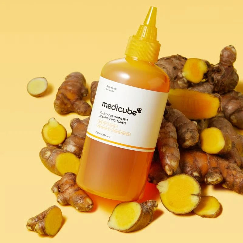 Kojic Acid Turmeric Resurfacing Toner
